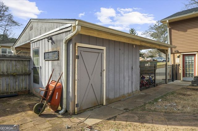 513 Rivercrest Drive, Woodstock, GA 30188