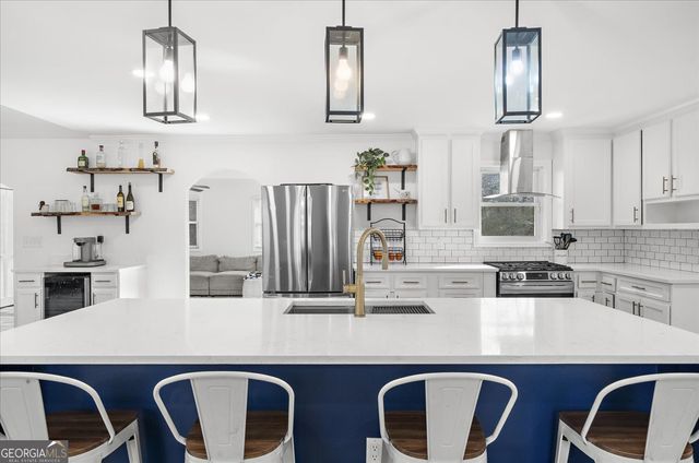 513 Rivercrest Drive, Woodstock, GA 30188