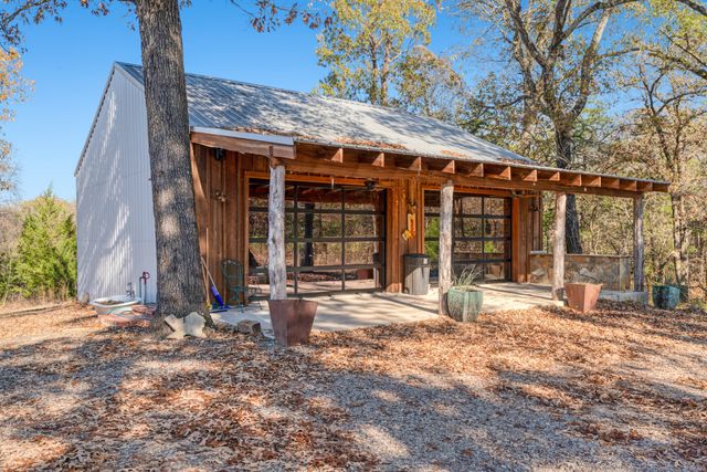 6144 Farm Road 197, Arthur City, TX 75411