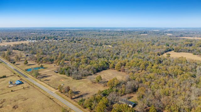 6144 Farm Road 197, Arthur City, TX 75411