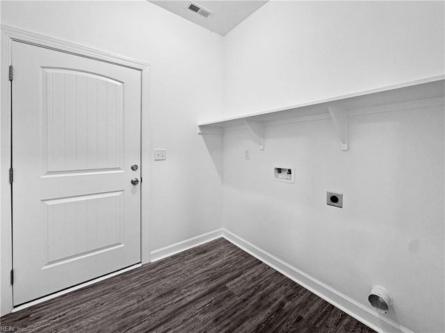 510 Princess Anne CIR, Elizabeth City, NC 27909