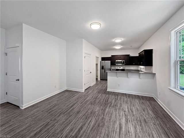 510 Princess Anne CIR, Elizabeth City, NC 27909