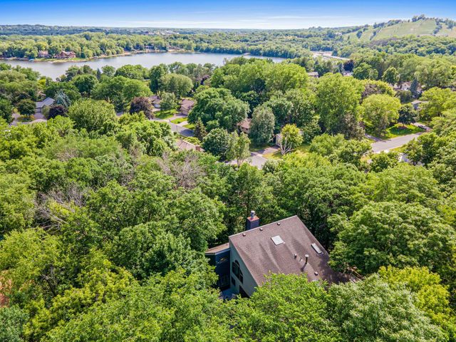 15120 Chestnut Circle, Burnsville, MN 55306