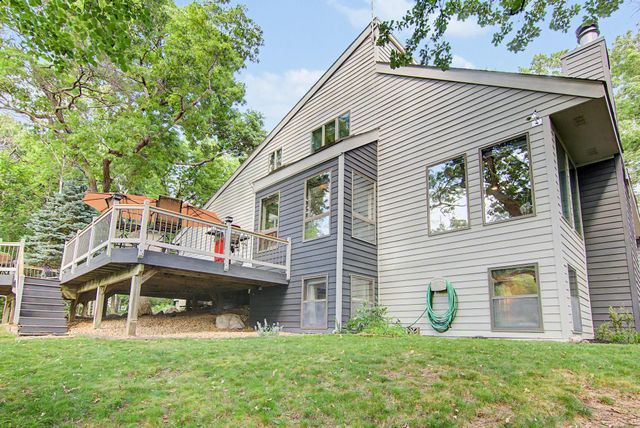 15120 Chestnut Circle, Burnsville, MN 55306