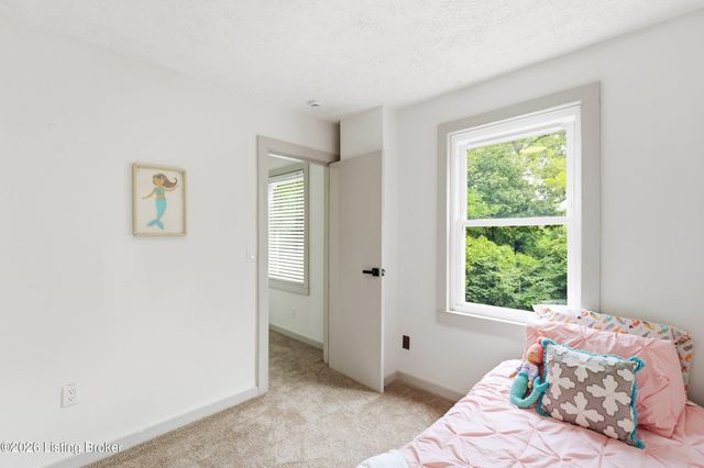 1311 Dawkins School Rd, La Grange, KY 40031