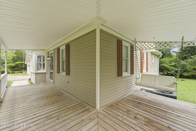 1311 Dawkins School Rd, La Grange, KY 40031