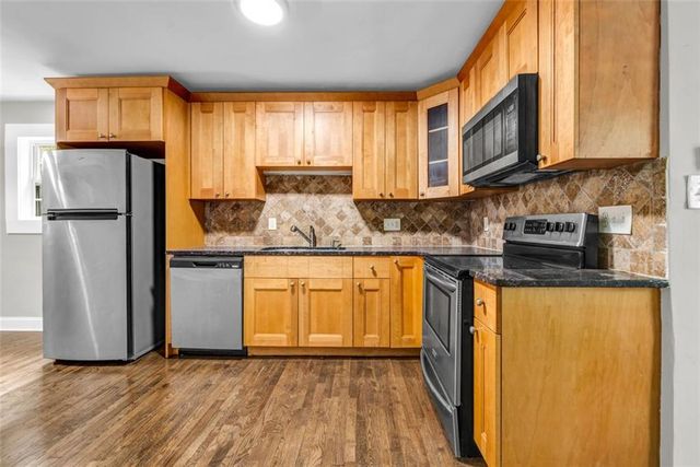 1642 Cecilia SE Drive, Atlanta, GA 30316