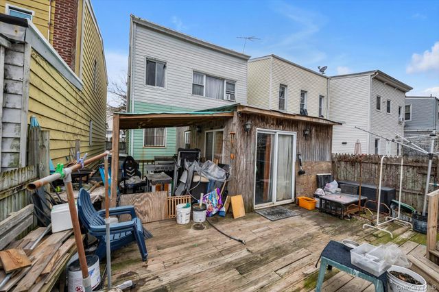 88-35 75th Street, Woodhaven, NY 11421