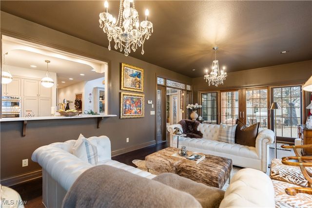 6182 Bertram Avenue NW, Canton, OH 44718