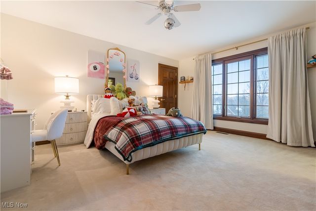 6182 Bertram Avenue NW, Canton, OH 44718