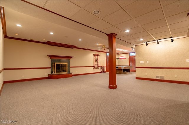 6182 Bertram Avenue NW, Canton, OH 44718