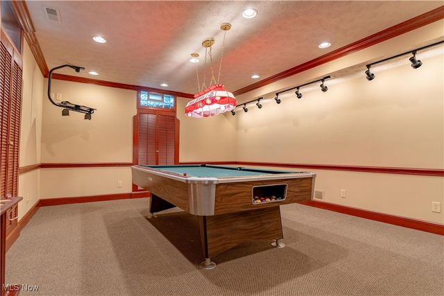 6182 Bertram Avenue NW, Canton, OH 44718