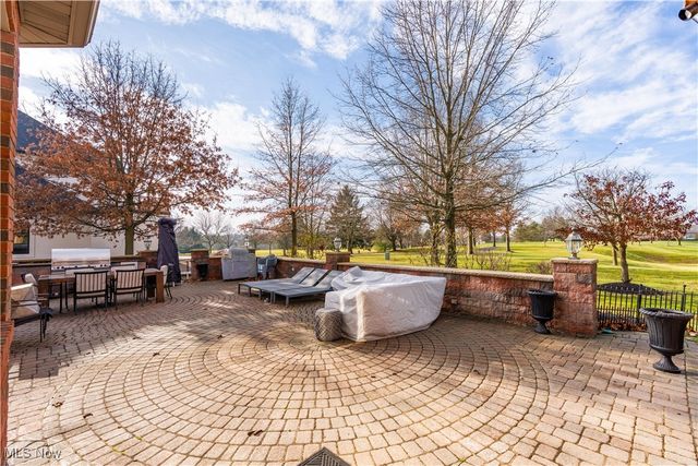 6182 Bertram Avenue NW, Canton, OH 44718