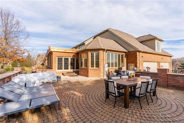 6182 Bertram Avenue NW, Canton, OH 44718