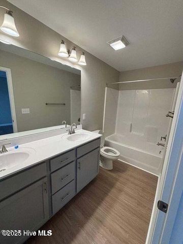 1226 Masters Lane B, Greenville, NC 27834