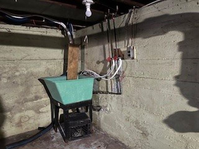 1360 Woodbury Avenue, Portsmouth, NH 03801