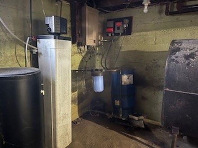 1360 Woodbury Avenue, Portsmouth, NH 03801