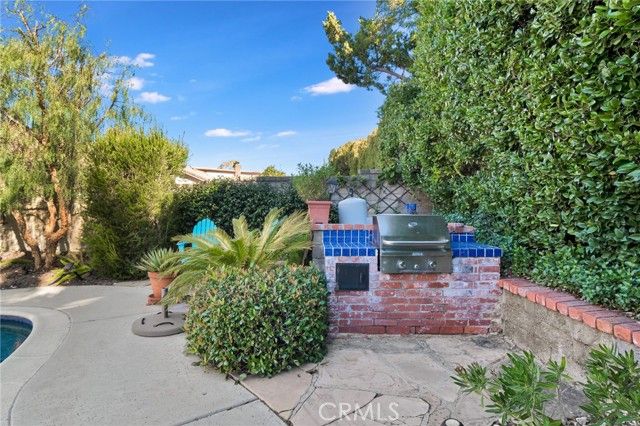 6334 Aquarius Avenue, Agoura Hills, CA 91301