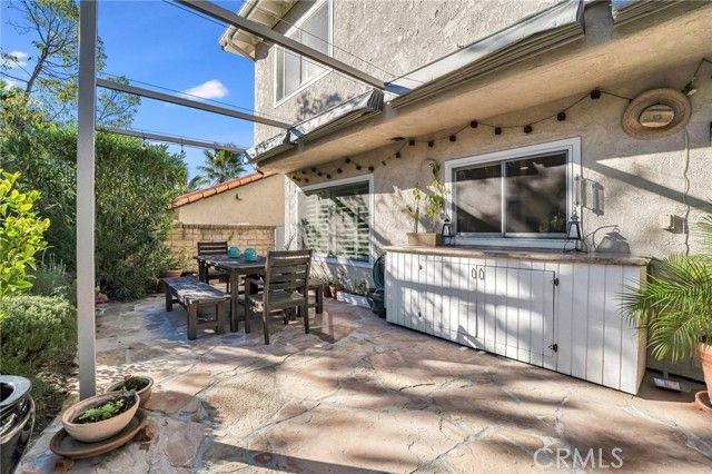 6334 Aquarius Avenue, Agoura Hills, CA 91301