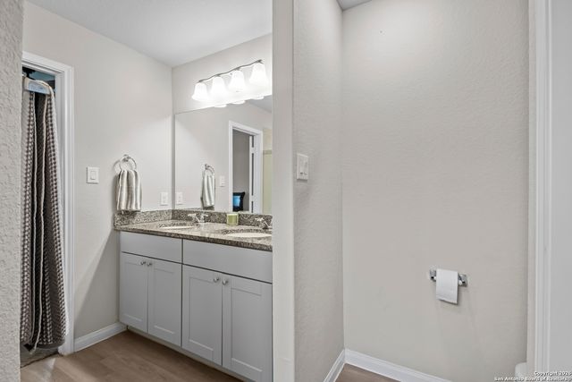 6651 Beehive, San Antonio, TX 78252