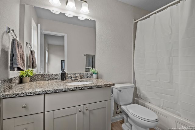 6651 Beehive, San Antonio, TX 78252