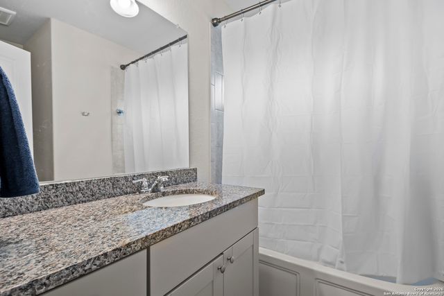 6651 Beehive, San Antonio, TX 78252