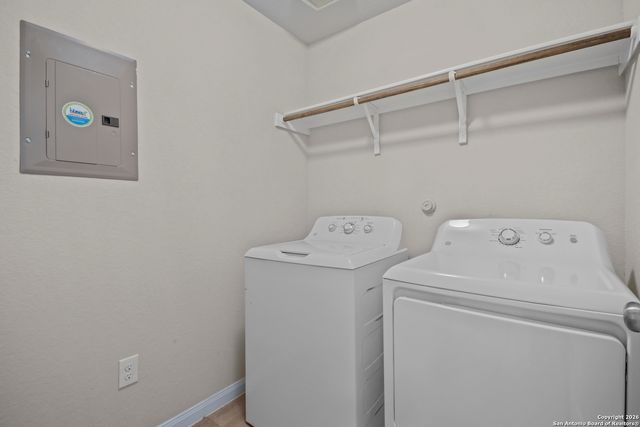 6651 Beehive, San Antonio, TX 78252