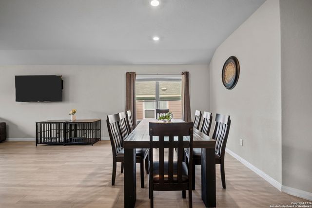 6651 Beehive, San Antonio, TX 78252