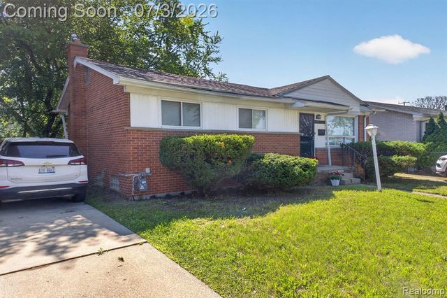 21326 Ithaca Avenue, Ferndale, MI 48220