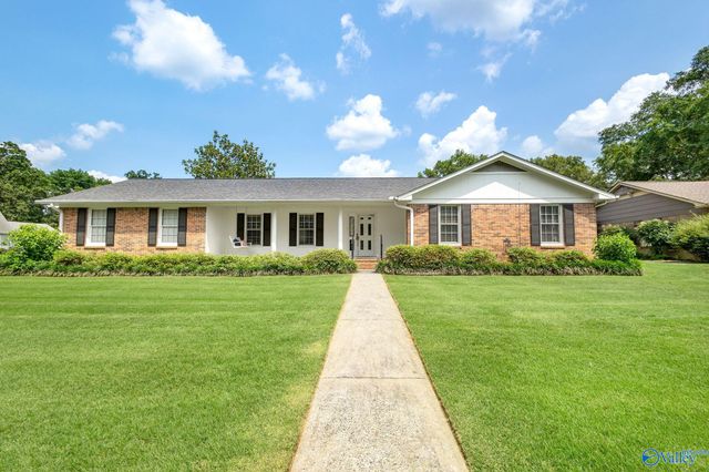 708 Apache Street NW, Hartselle, AL 35640