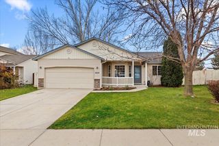 5523 Ormsby Ave, Caldwell, ID 83607