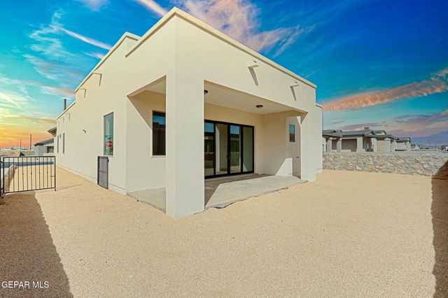 962 KEENLAND Avenue, El Paso, TX 79932