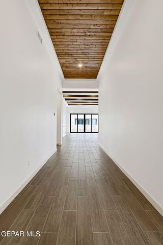 962 KEENLAND Avenue, El Paso, TX 79932