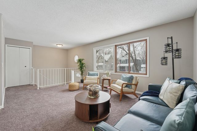 2509 N 6th Street, Minneapolis, MN 55411