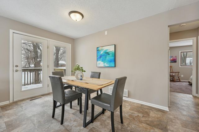 2509 N 6th Street, Minneapolis, MN 55411