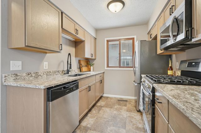 2509 N 6th Street, Minneapolis, MN 55411