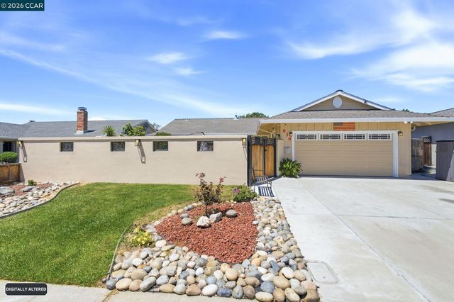838 Cherokee Dr, Livermore, CA 94551