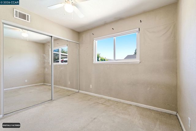 838 Cherokee Dr, Livermore, CA 94551