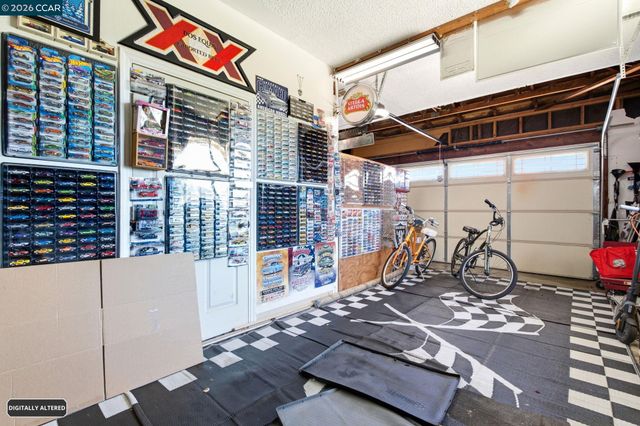 838 Cherokee Dr, Livermore, CA 94551