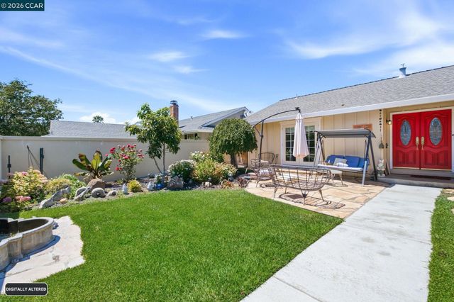 838 Cherokee Dr, Livermore, CA 94551