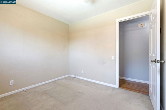 838 Cherokee Dr, Livermore, CA 94551