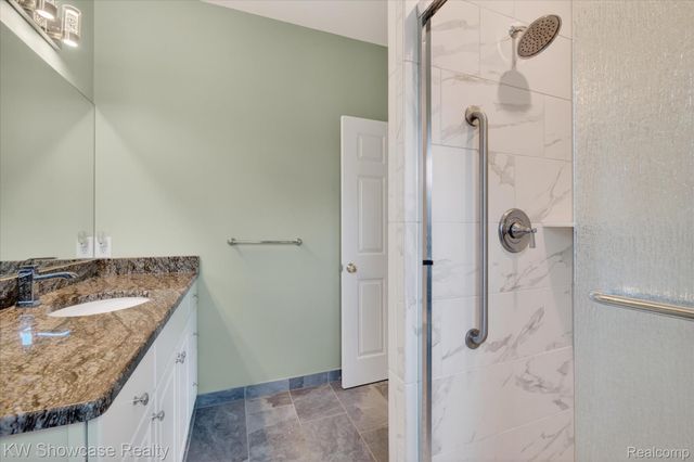 707 Pointe Court, Milford Village, MI 48381