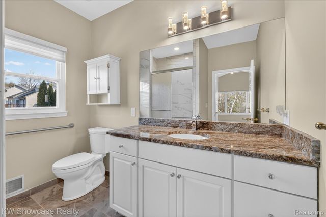 707 Pointe Court, Milford Village, MI 48381