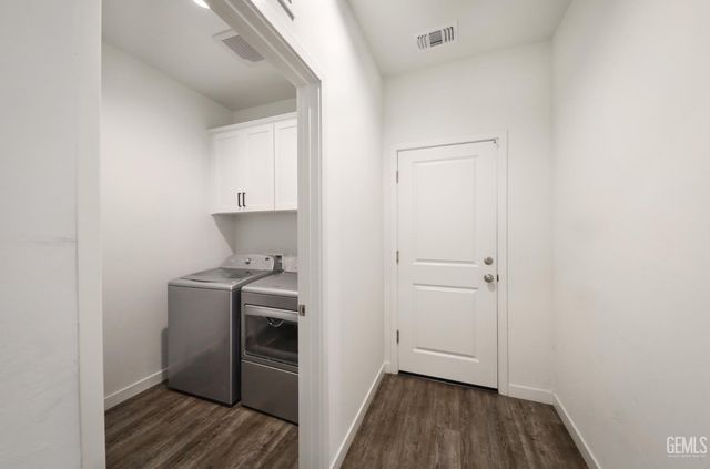 16002 Canterbury Court, Bakersfield, CA 93314