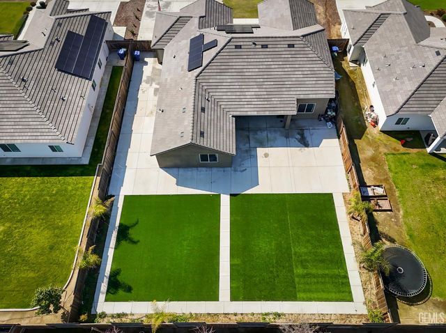 16002 Canterbury Court, Bakersfield, CA 93314