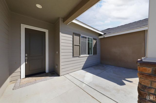 16002 Canterbury Court, Bakersfield, CA 93314