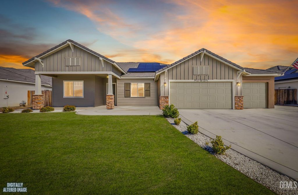 16002 Canterbury Court, Bakersfield, CA 93314