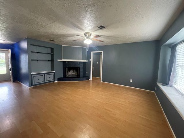 7743 Water Park Lane, Houston, TX 77086