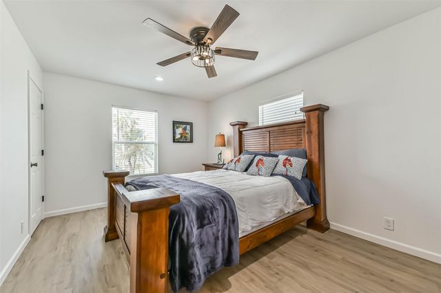 16623 Nassau Way, Jamaica Beach, TX 77554