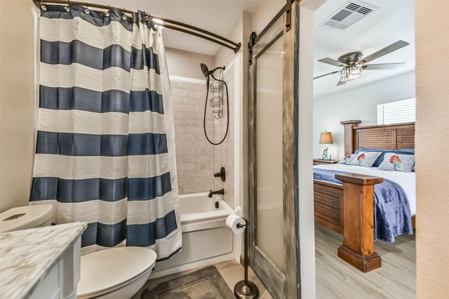 16623 Nassau Way, Jamaica Beach, TX 77554